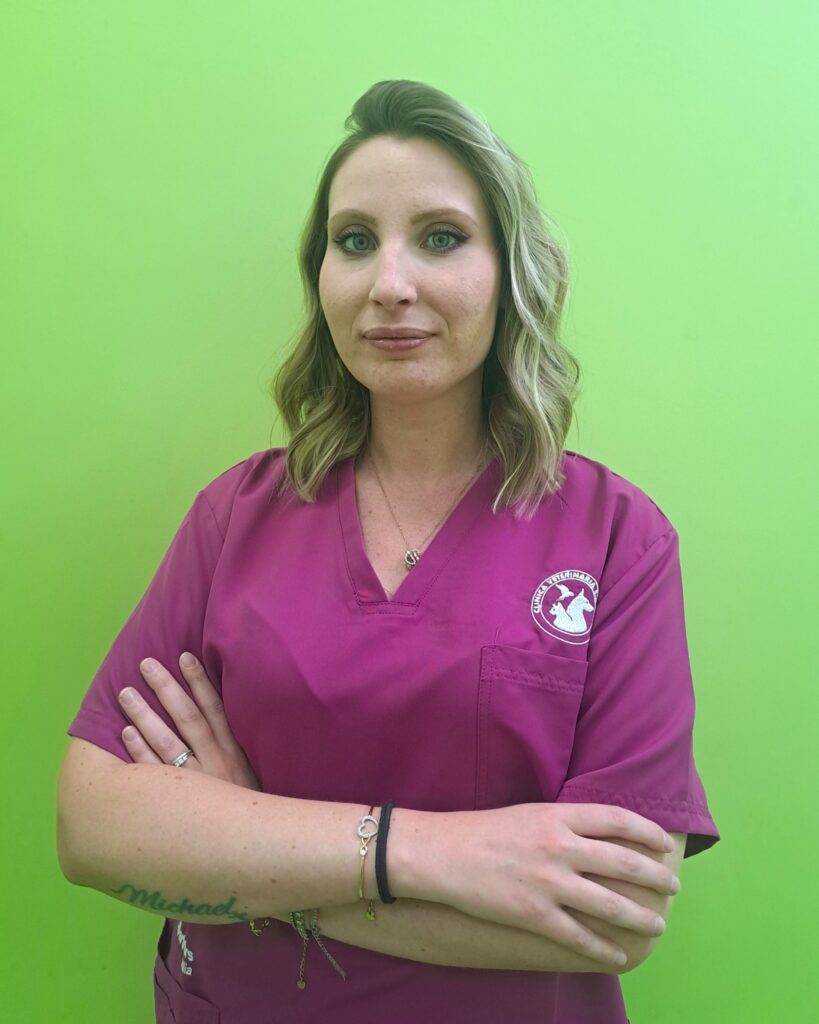 Marika Marasca addetta front office della clinica veterinaria Sant'Anna