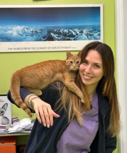 Carotina, la mascotte della clinica veterinaria Sant'Anna
